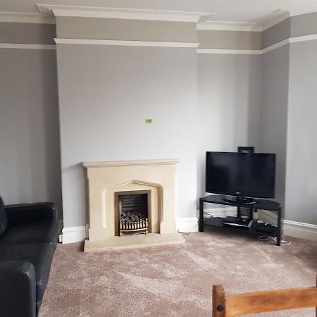 Large First Floor Balcony Flat Next To Beach Leilighet Weston-super-Mare Eksteriør bilde